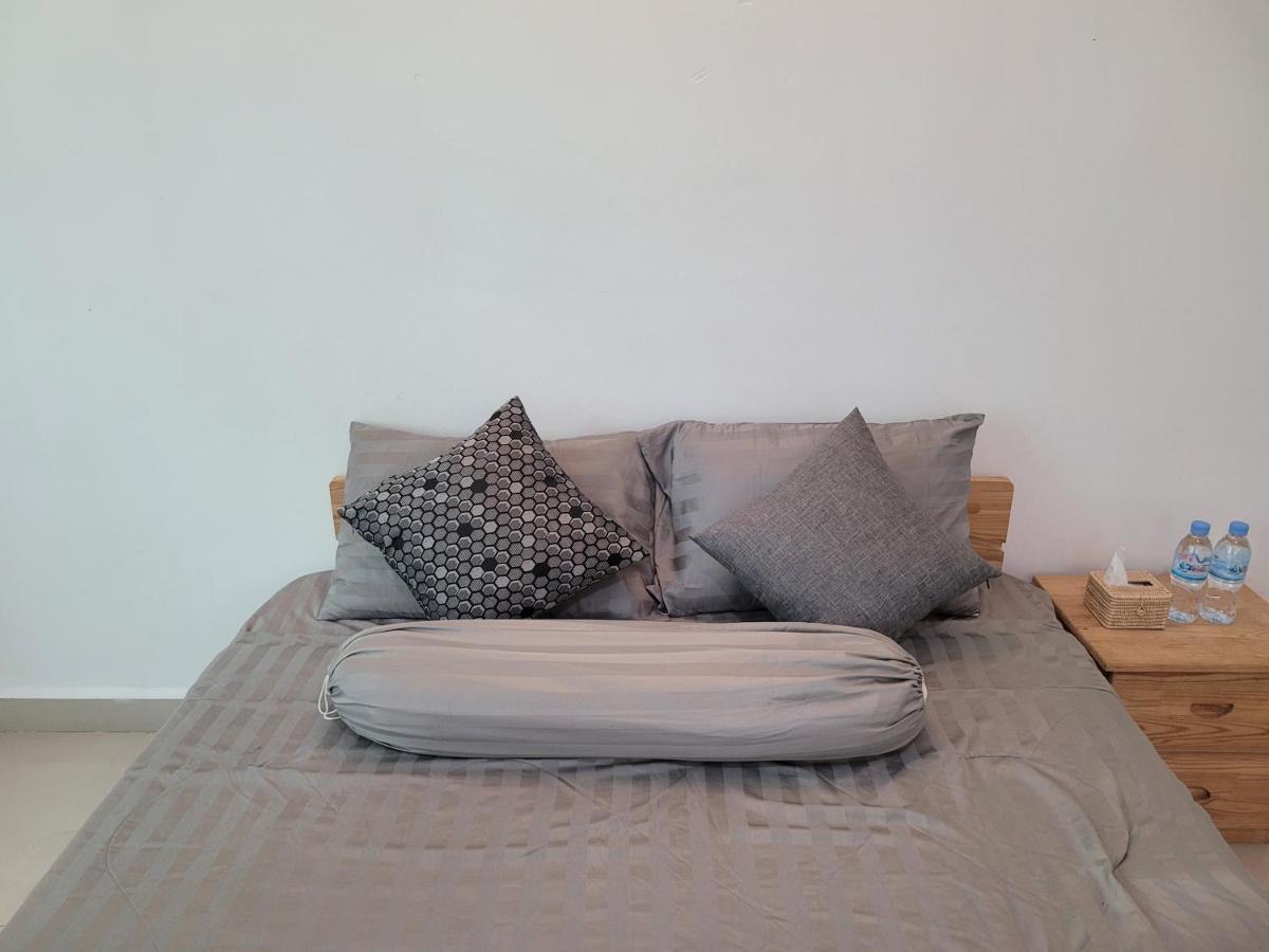 מלון Yana House פנום פן מראה חיצוני תמונה
